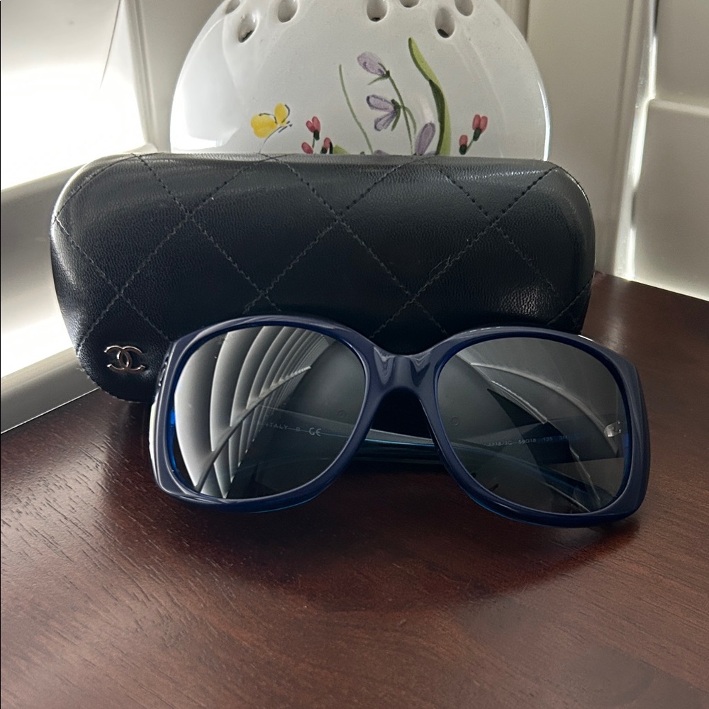❤️❤️SOLD❤️❤️ Authentic CHANEL Blue Sunglasses